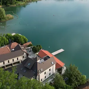 https://la-villa-du-aiguebelette-le-lac.hotels-rhonealpes.com