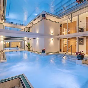 https://grand-tonic-hotel-biarritz.biarritzhotels.info
