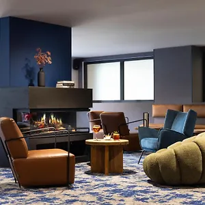 https://hotel-residence-spa-vacances-bleues-la-villa-du-lac.hotels-rhonealpes.com